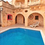 Ta Happin In With Pool And Ac * Xaghra